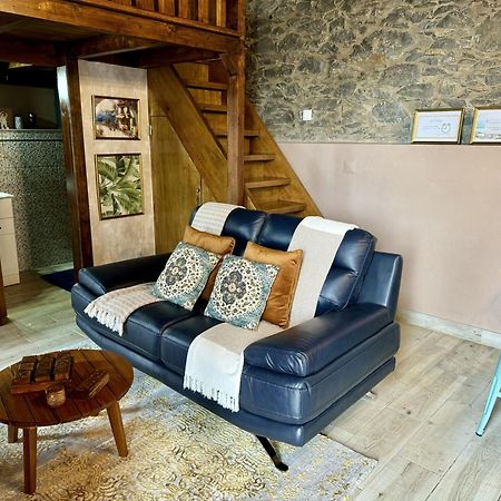 Вилла Victoria Tiny Stone House Понта-ду-Паргу Экстерьер фото